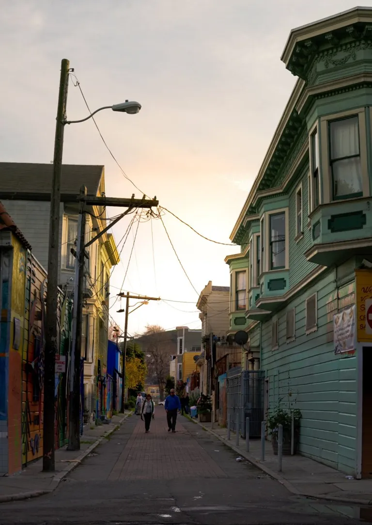 Balmy Alley Murals · archival location photograph